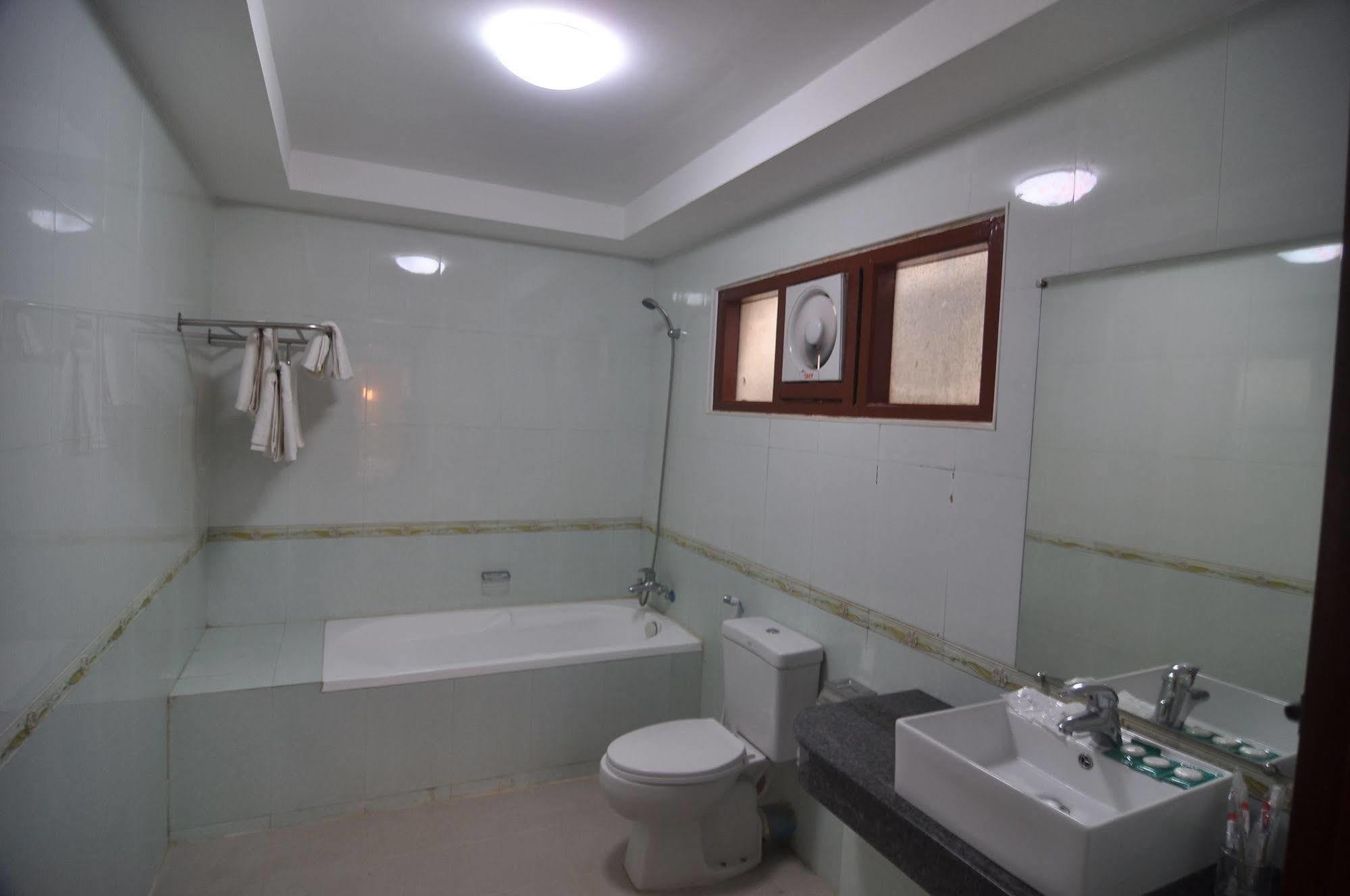 Green Land Motel Баган Екстер'єр фото