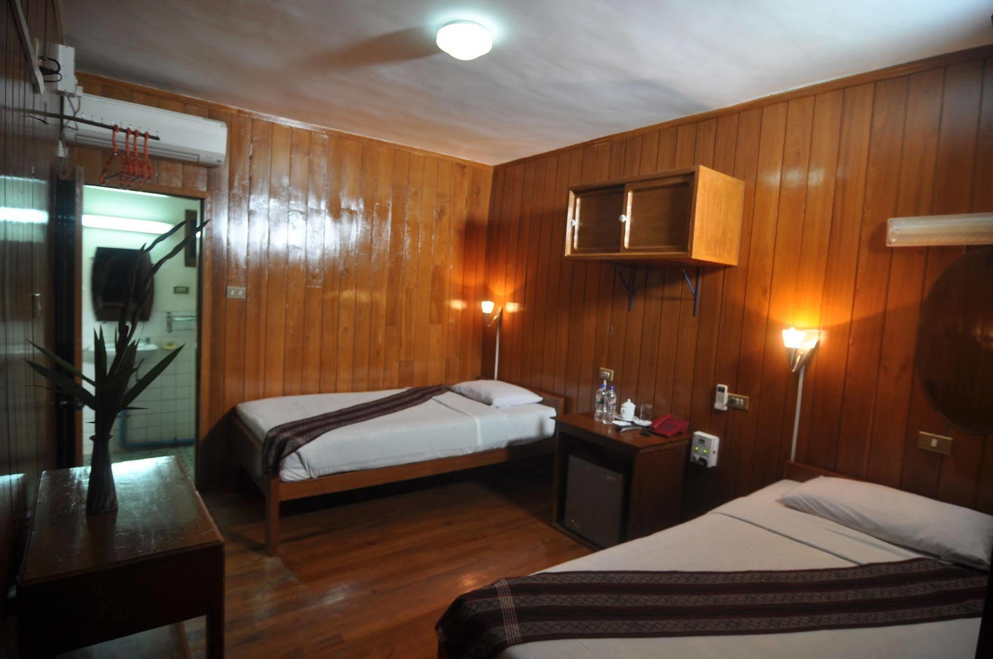 Green Land Motel Баган Екстер'єр фото